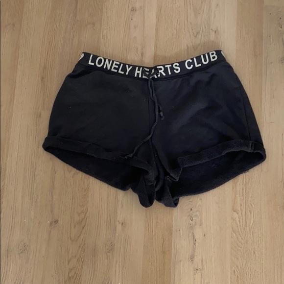 Junk Food Lonely Hearts Club- Lounge Shorts - Picture 3 of 3